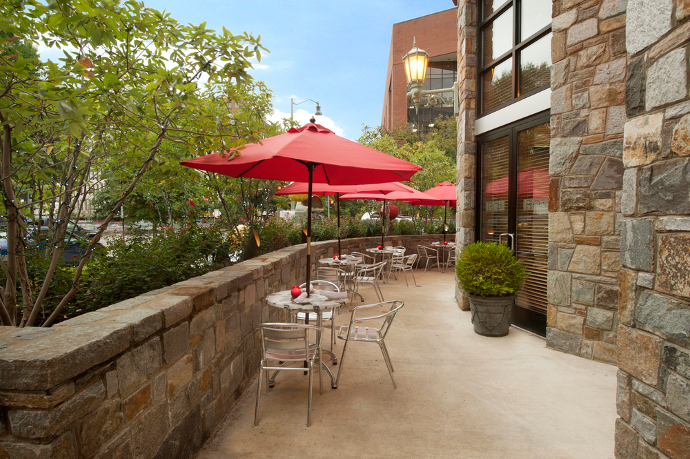 Washington, D.C. s Best Bars with Outdoor Seating
